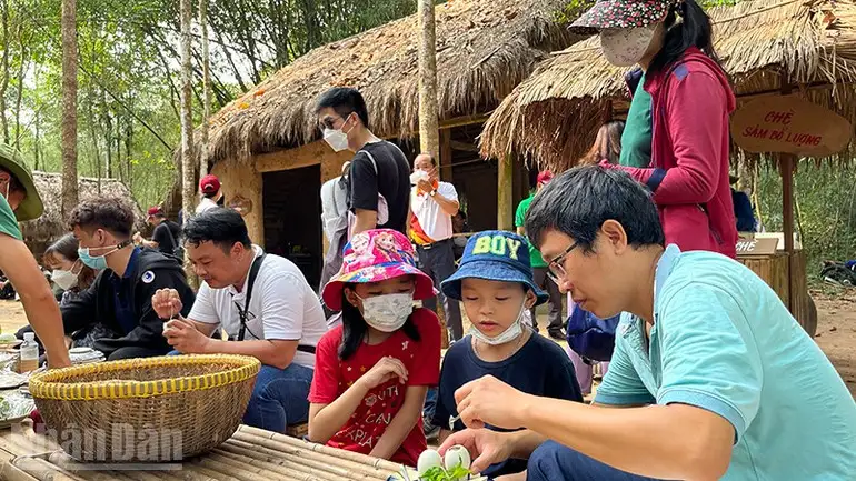 Du lịch nông thôn tạo động lực phát triển nông nghiệp bền vững