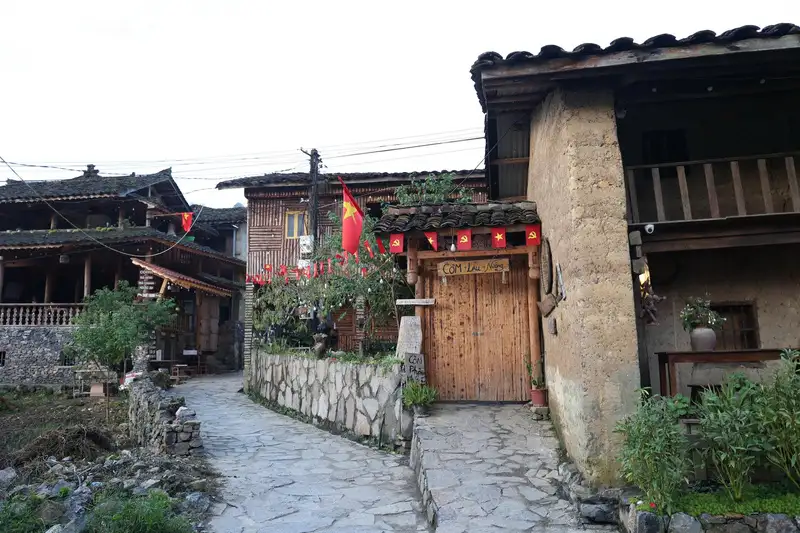 Lô Lô Chải: Ngôi làng nhỏ nơi cực Bắc vươn tầm thế giới nhờ du lịch số