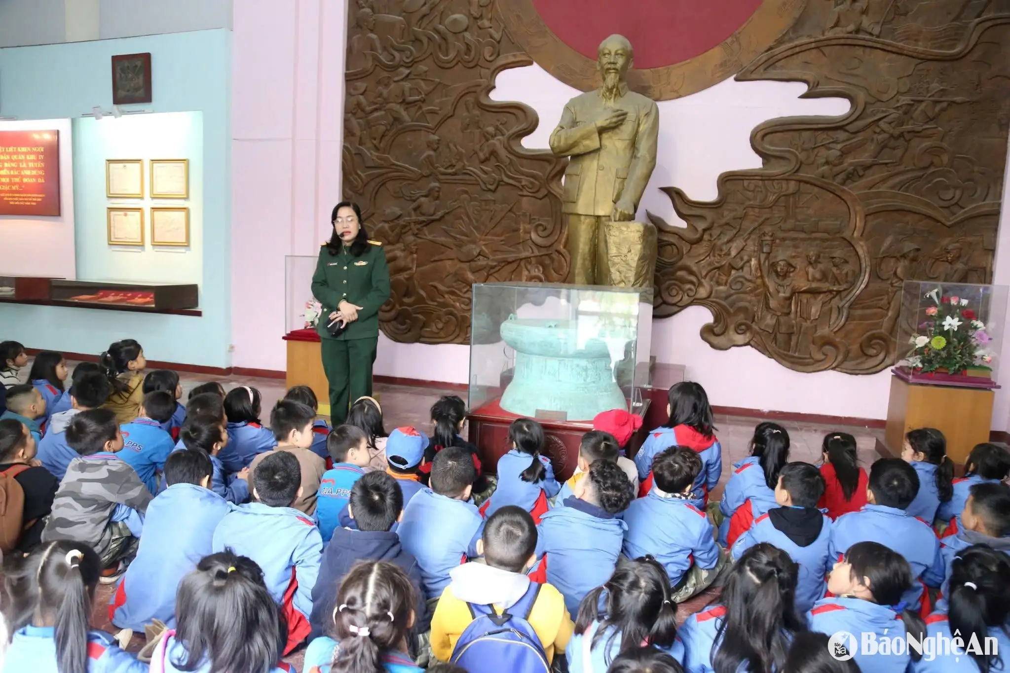 Giáo dục trải nghiệm dựa vào cộng đồng và vì cuộc sống cộng đồng gắn với xây dựng thôn, bản văn hoá kiểu mẫu ở Nghệ An giai đoạn 2025 – 2030