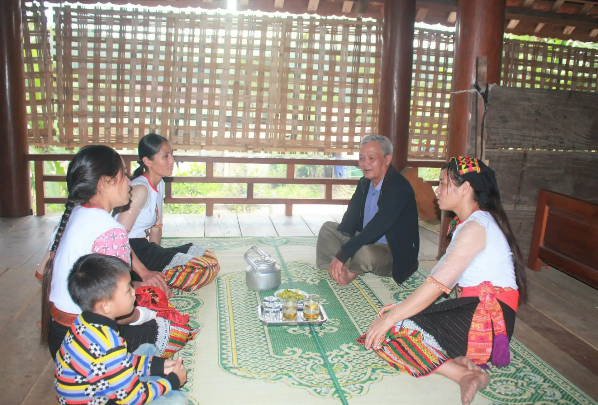 Vai trò già làng, người uy tín trong thực tiễn xây dựng nông thôn mới tai xã Tam Thái, tỉnh Nghệ An trong giai đoạn 2021-2025