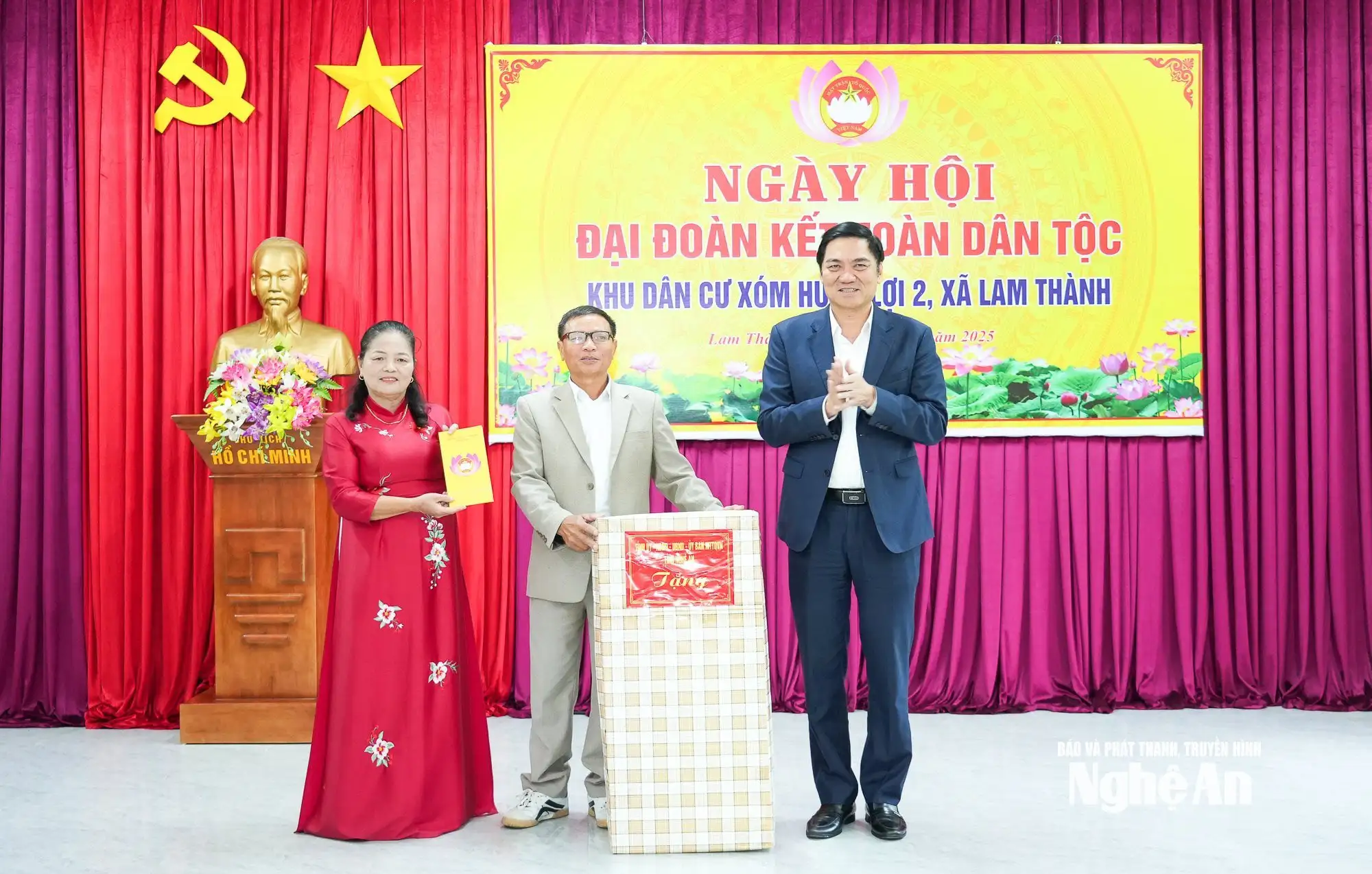 Phát huy vai trò của Mặt trận Tổ quốc và các tổ chức chính trị &#8211; xã hội trong phong trào xây dựng đời sống văn hóa cơ sở gắn với xây dựng nông thôn mới ở Nghệ An