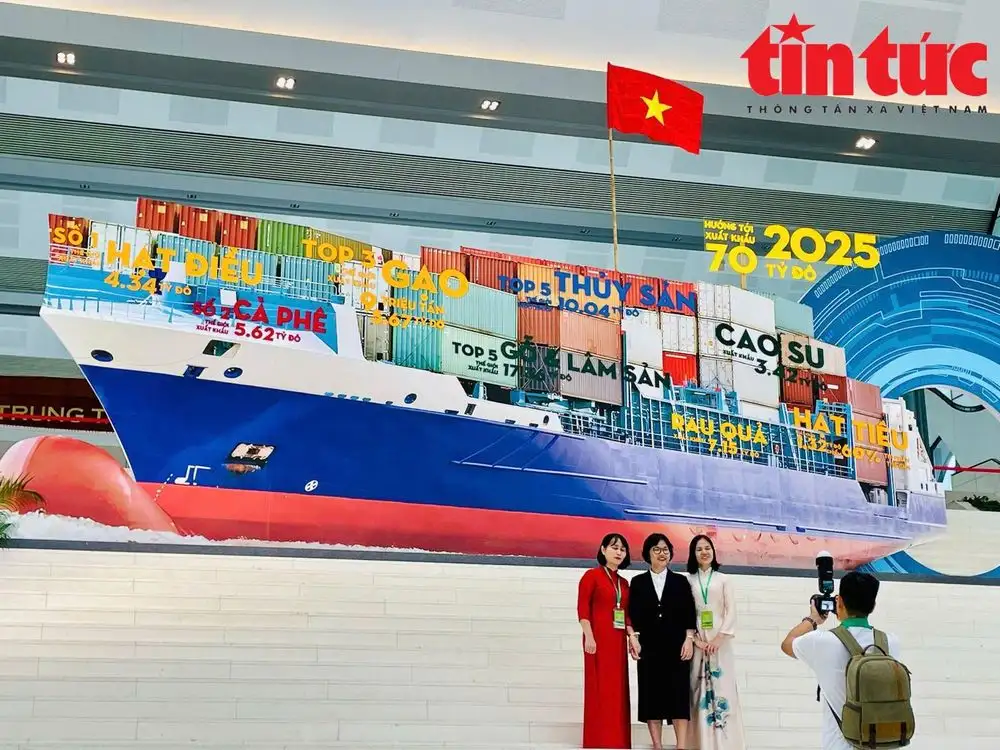 Triển lãm Thành tựu 80 năm Ngành Nông nghiệp và Môi trường