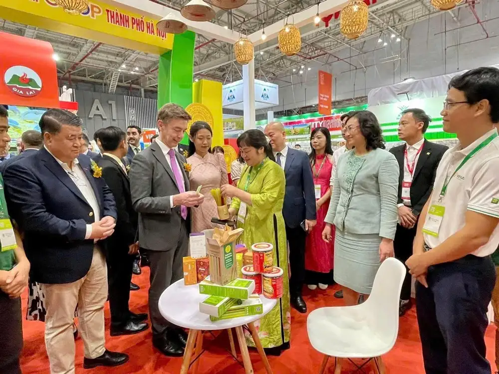 Từ nông sản thừa đến sản phẩm xanh đạt chuẩn OCOP 5 sao quốc gia