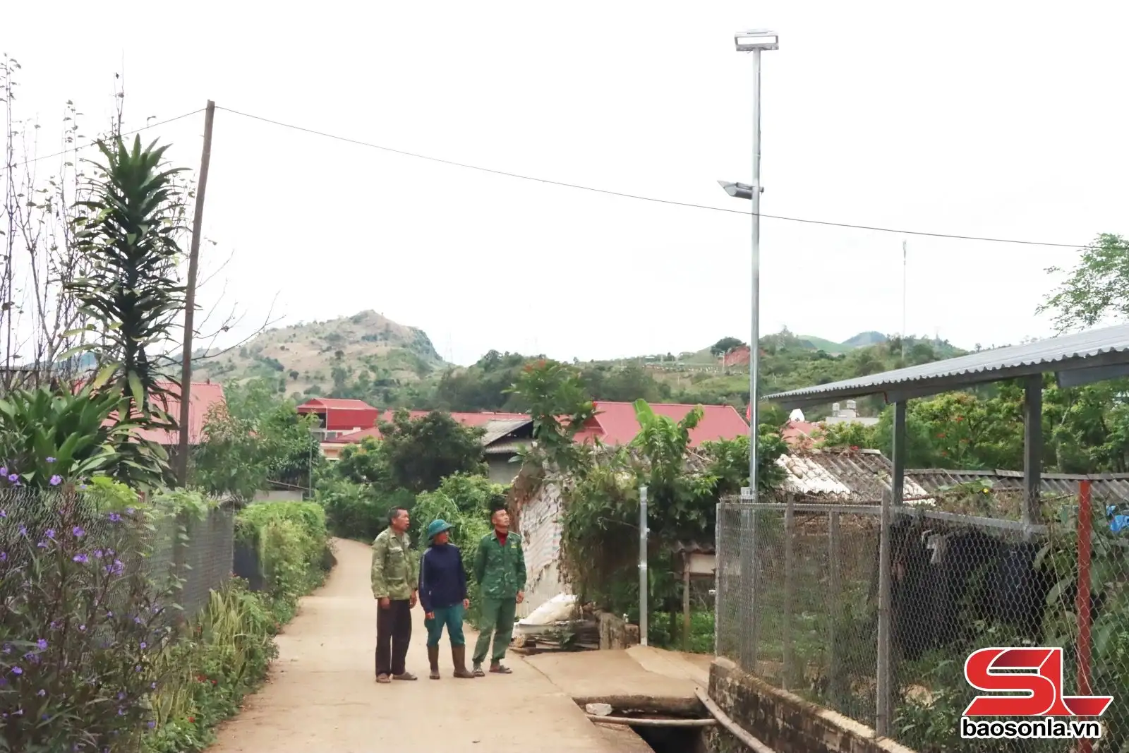 Vượt khó xây dựng nông thôn mới