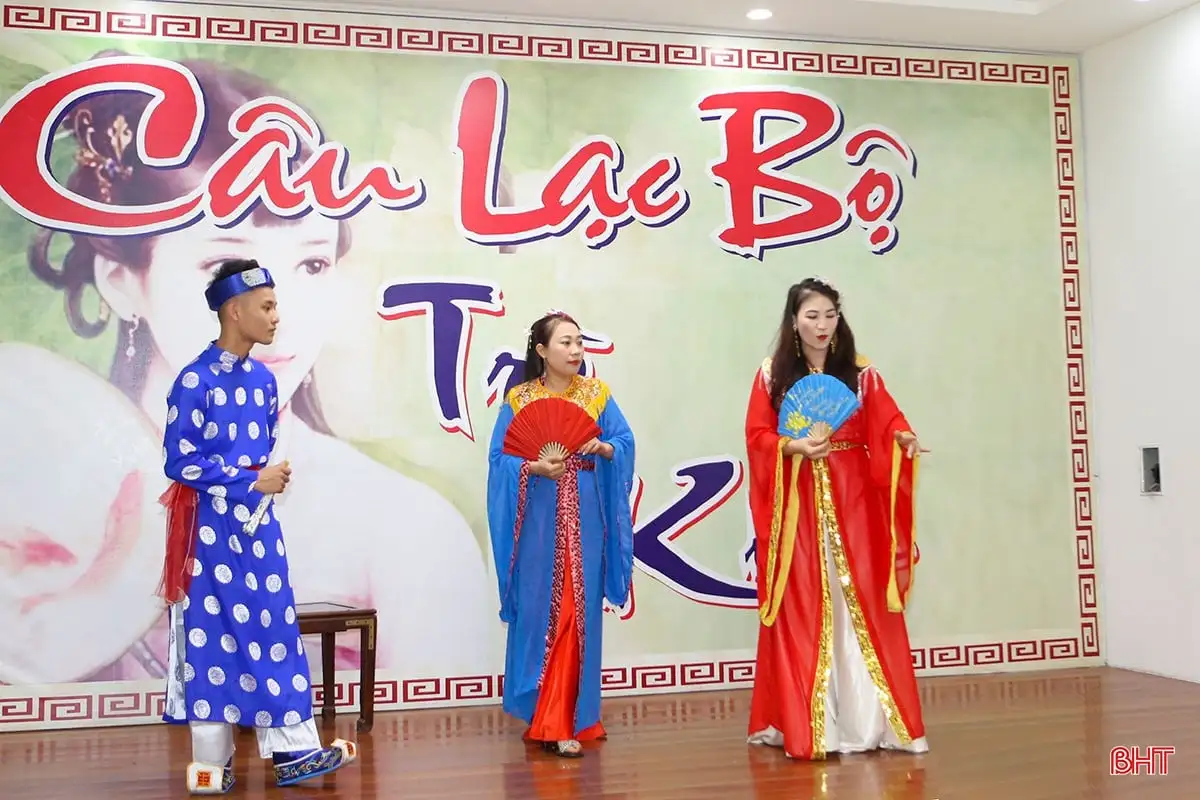 Xã Tiên Điền, tỉnh Hà Tĩnh có làng khoa bảng, tuyến đường nông thôn mới kiểu mẫu đẹp thênh thang, 2 bên là to, biệt thự