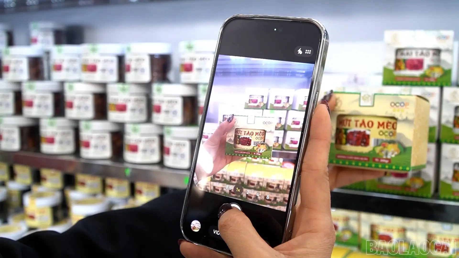 Chợ tết trực tuyến đưa nông sản vùng cao đến mọi miền