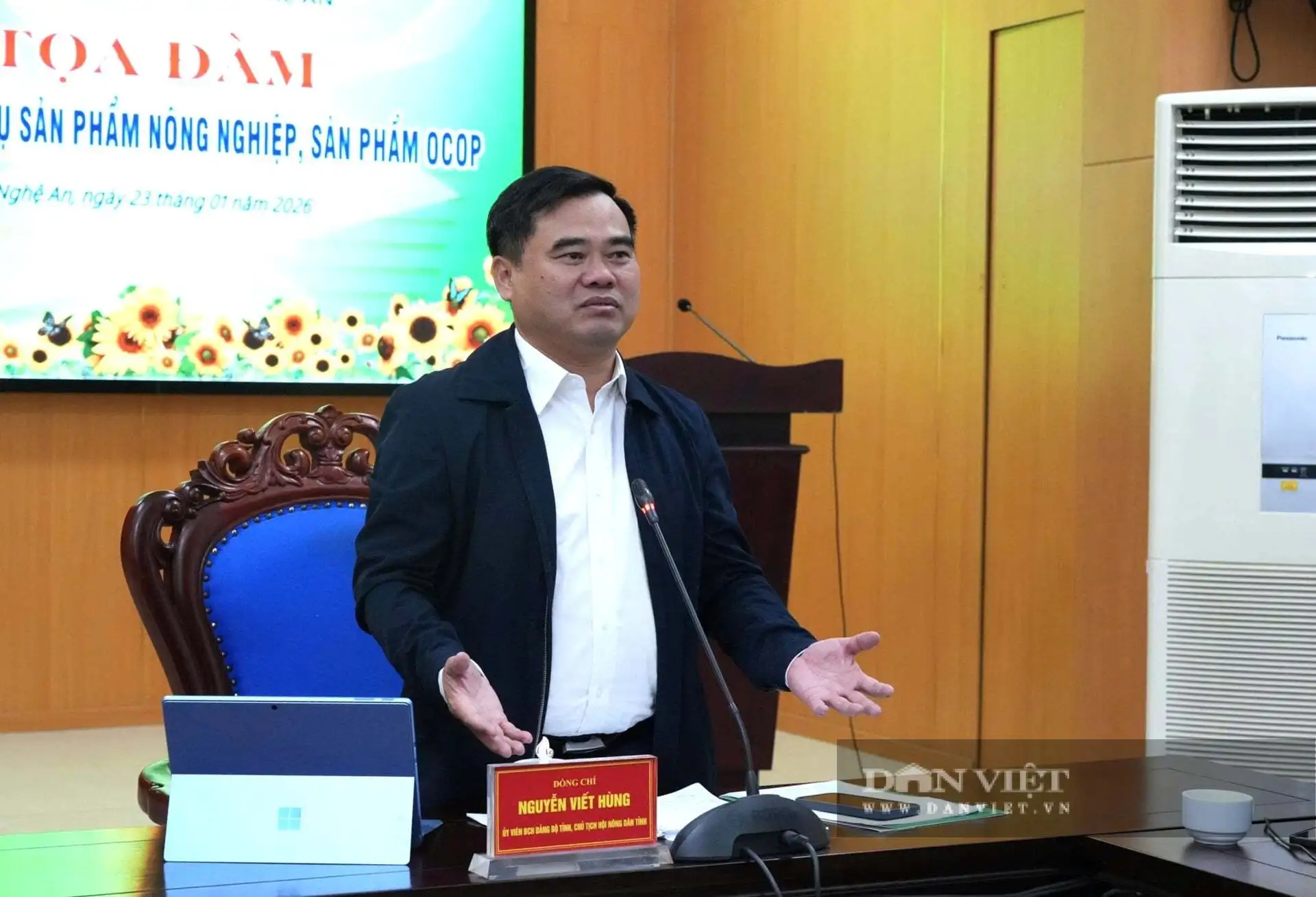 Chuyên gia, nhà quản lý, nhà nông bàn giải pháp “mở chợ” bán nông sản, sản phẩm sao OCOP Nghệ An