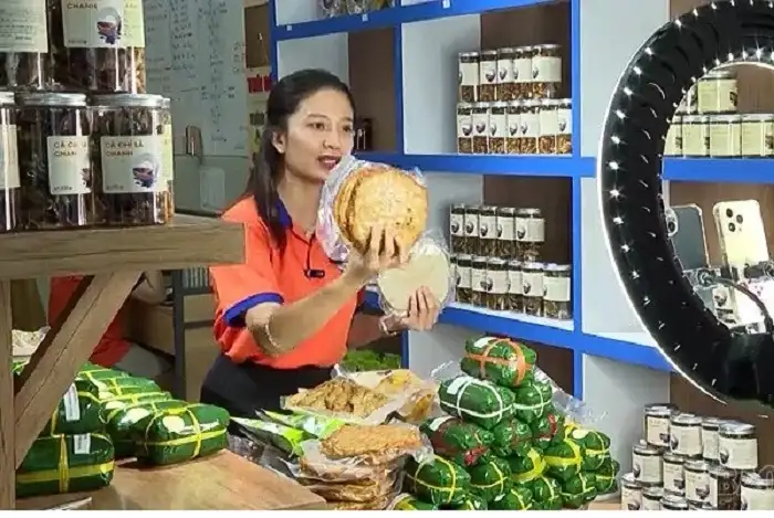 Đẩy mạnh “chợ online”, nhiều nông sản chốt đơn ngày cận Tết