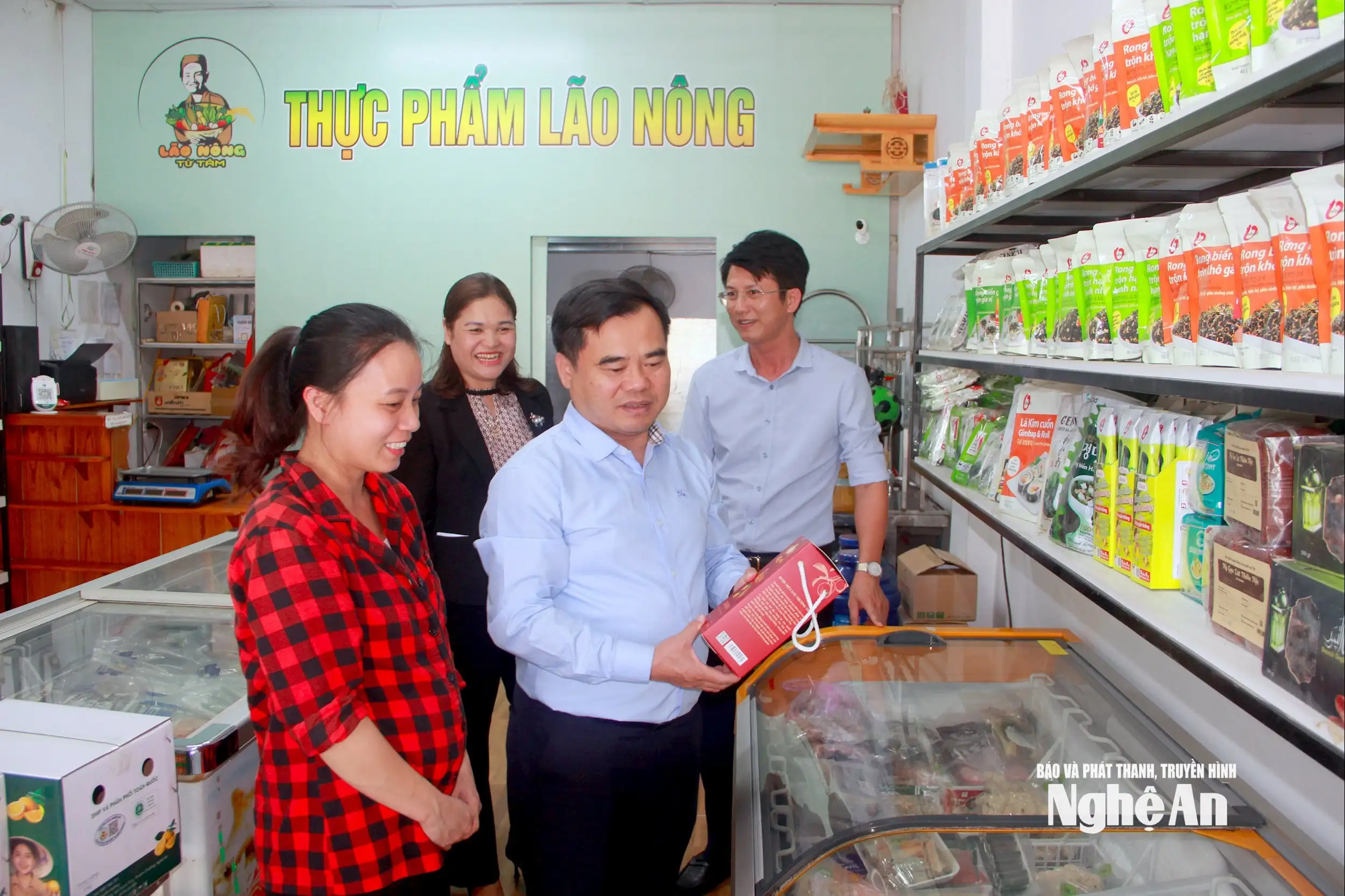 Nâng cao hiệu quả các gian hàng nông sản sạch trên địa bàn Nghệ An