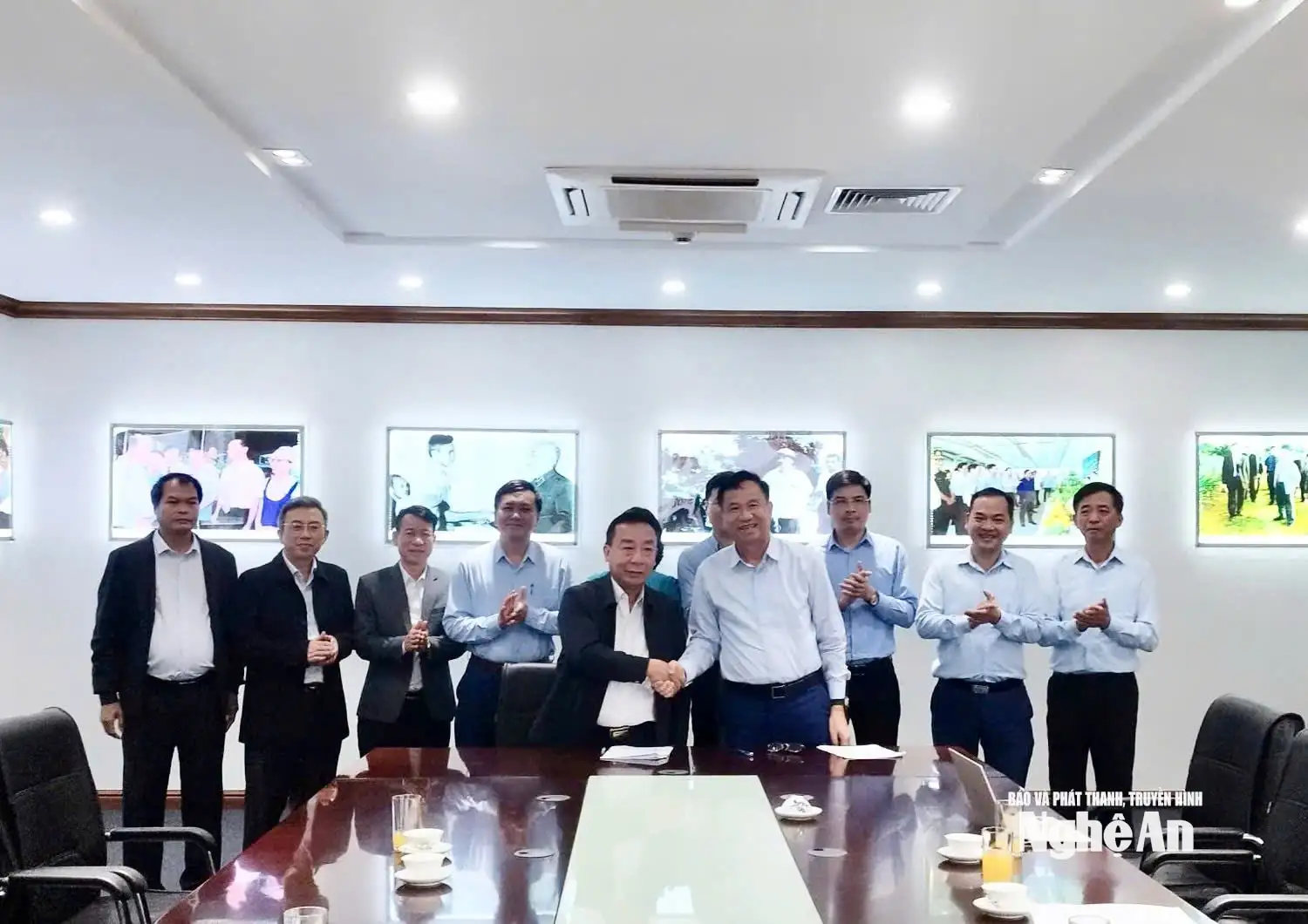 Nghệ An: Ký kết hợp tác xây dựng nhà máy chế biến hoa quả công nghệ cao gắn với phát triển vùng nguyên liệu