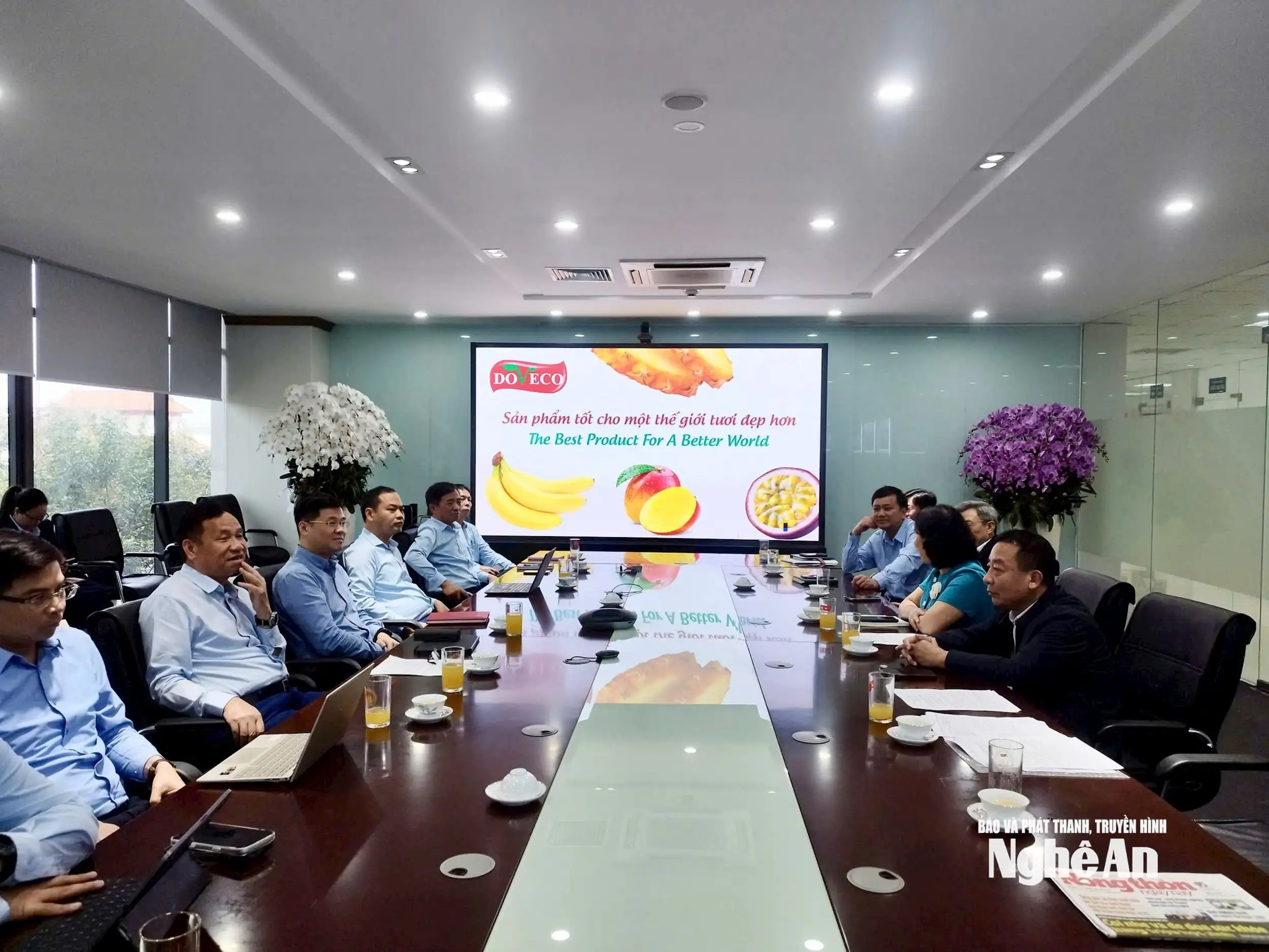 Nghệ An: Ký kết hợp tác xây dựng nhà máy chế biến hoa quả công nghệ cao gắn với phát triển vùng nguyên liệu