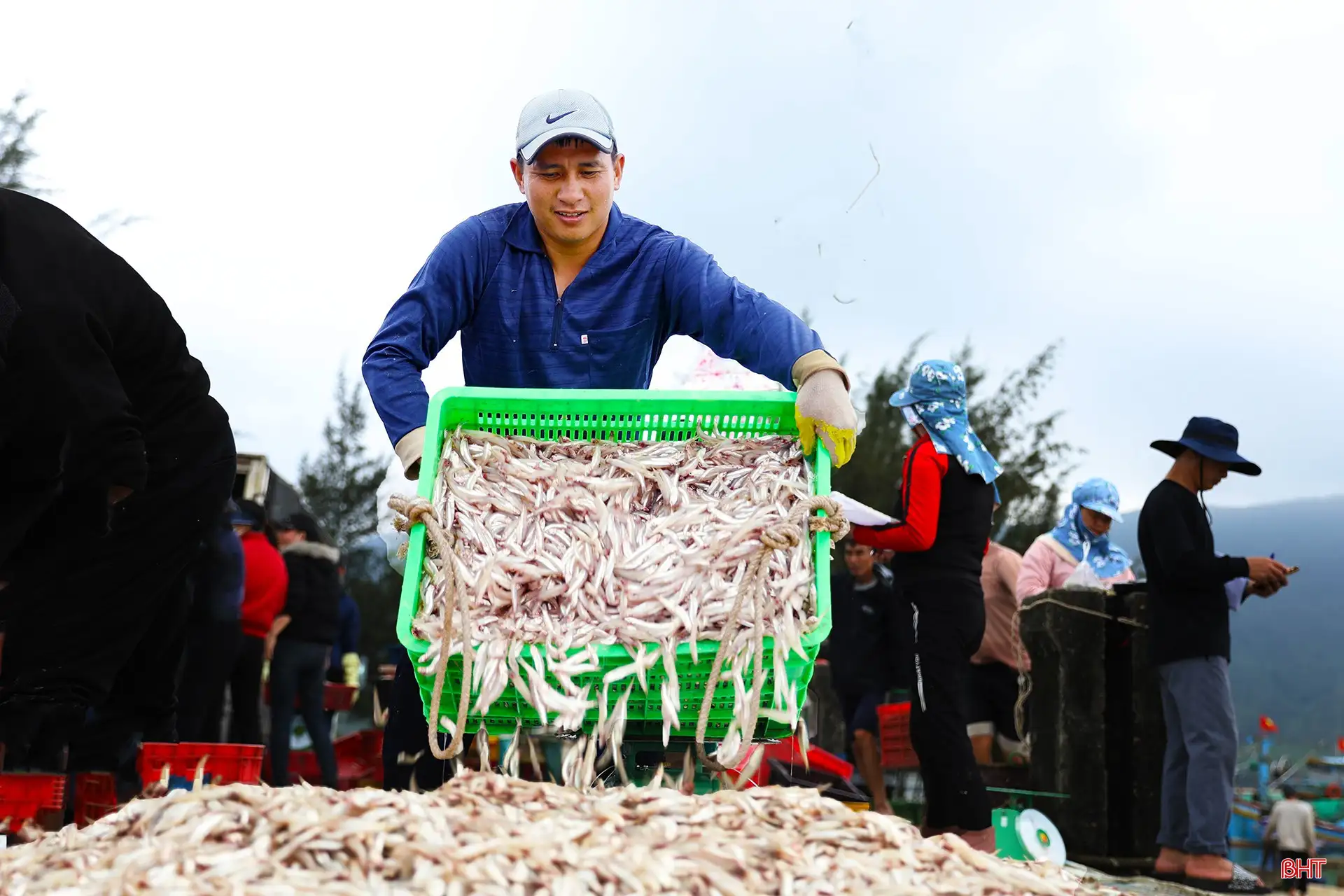 Nước mắm Hà Tĩnh – từ chum sành lên sàn số