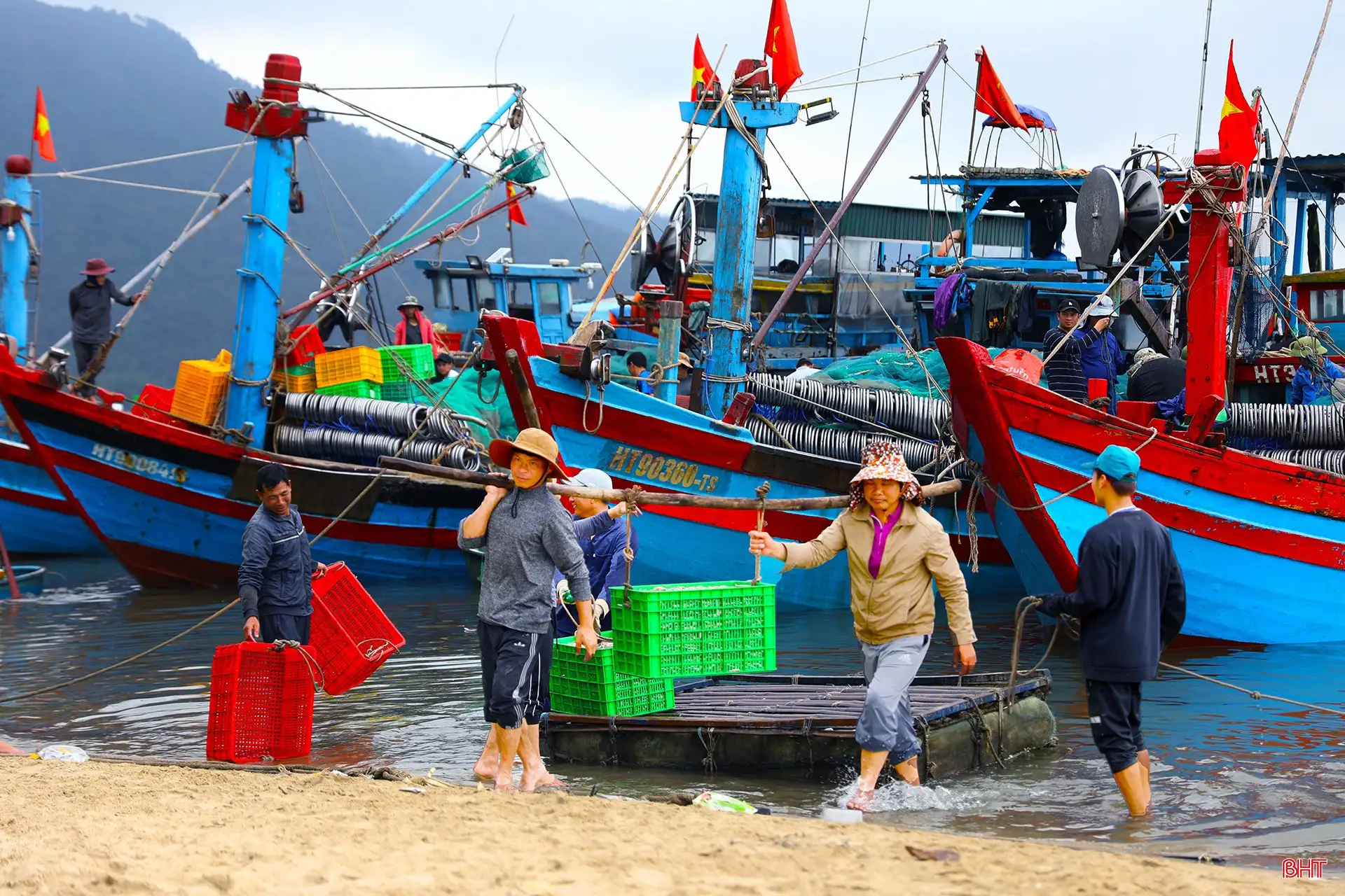Nước mắm Hà Tĩnh – từ chum sành lên sàn số
