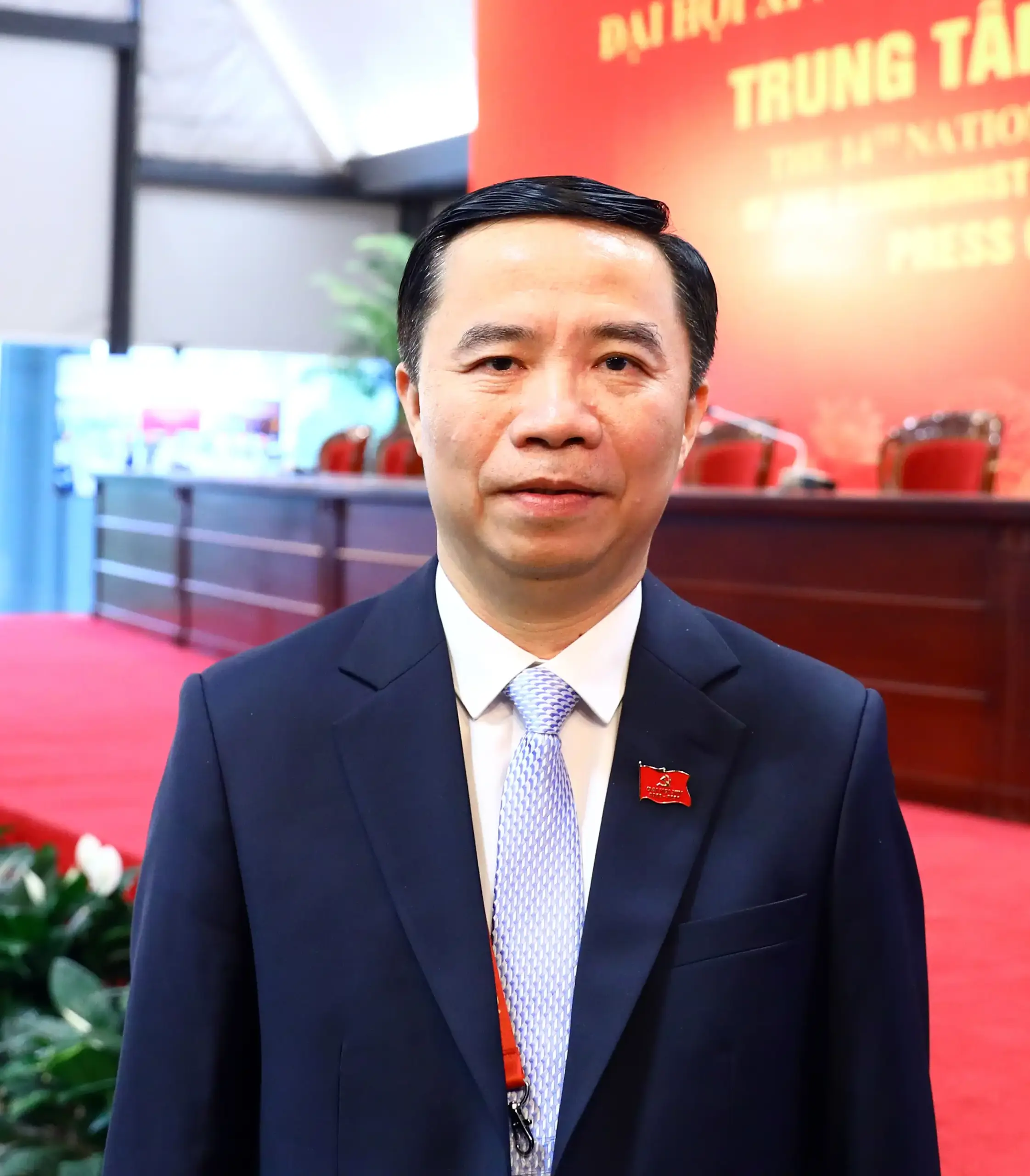 Quan tâm phát triển nông nghiệp công nghệ cao, phấn đấu không còn hộ nghèo