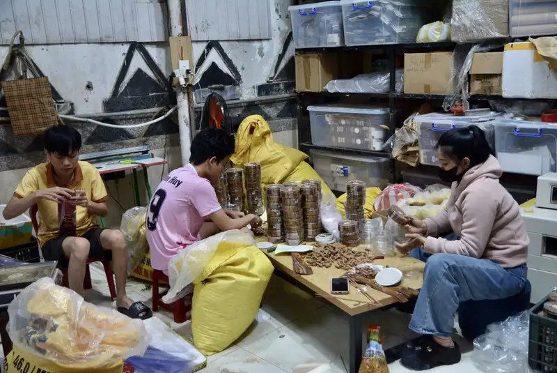 Sản phẩm OCOP Đà Nẵng vào mùa cao điểm sản xuất dịp tết Nguyên đán