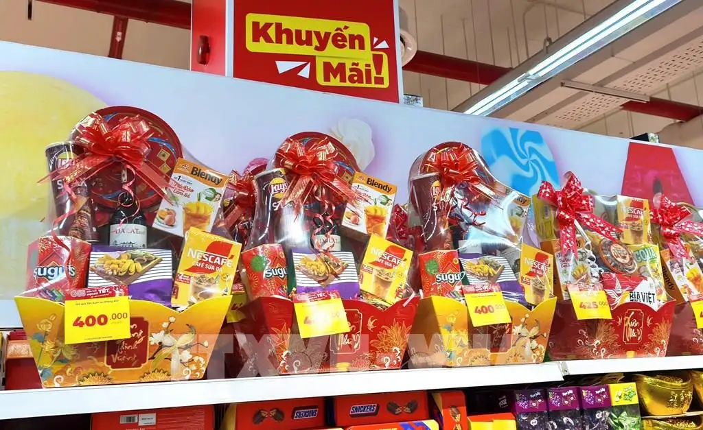 Sôi động thị trường giỏ quà Tết gắn với đặc sản OCOP