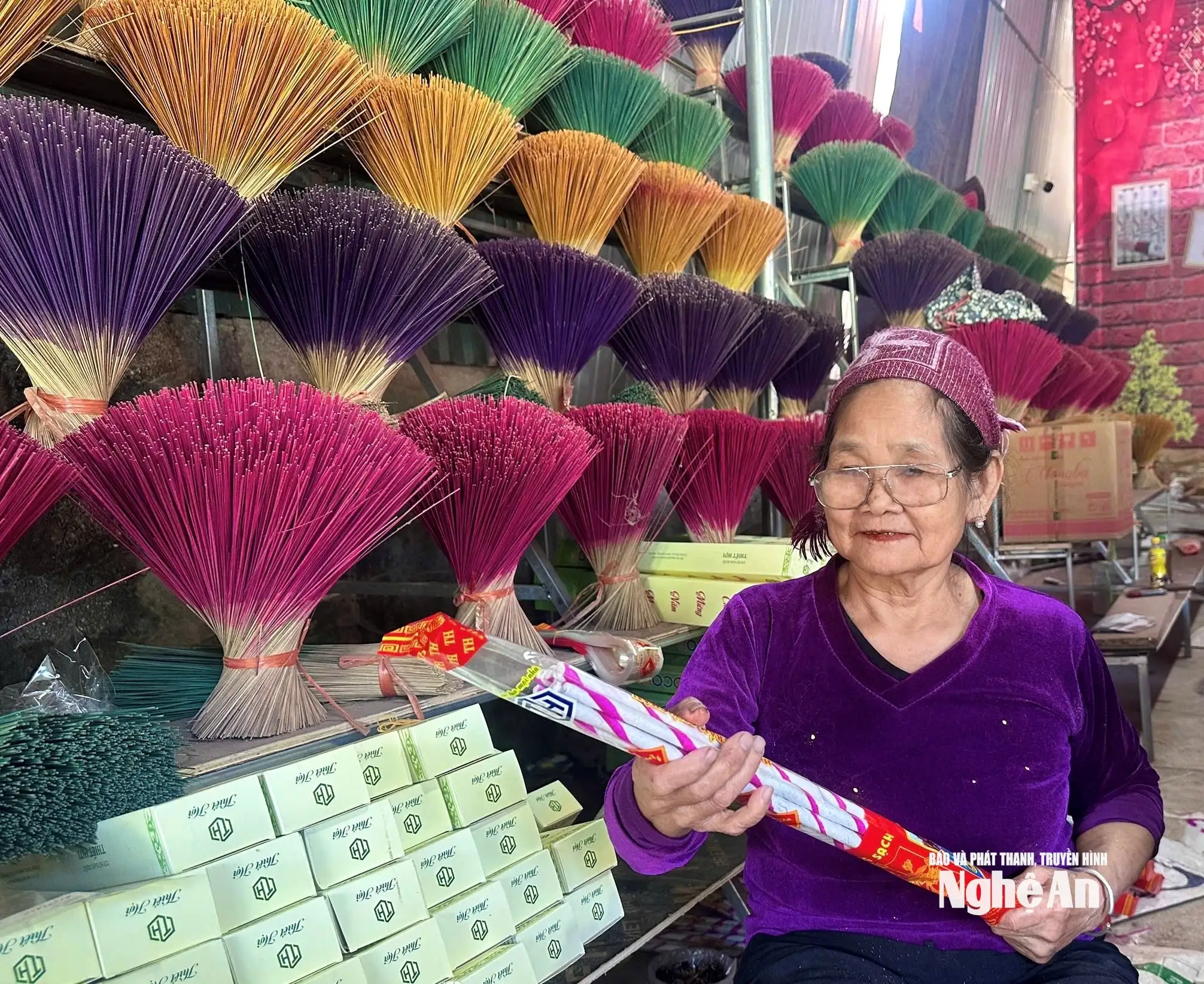 Thủ phủ hương trầm Nghệ An tất bật vào vụ Tết