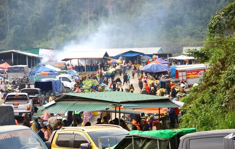 Nghệ An đầu tự hạ tầng chợ và xúc tiến thương mại khu vực miền núi