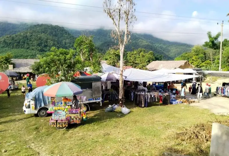 Nghệ An đầu tự hạ tầng chợ và xúc tiến thương mại khu vực miền núi