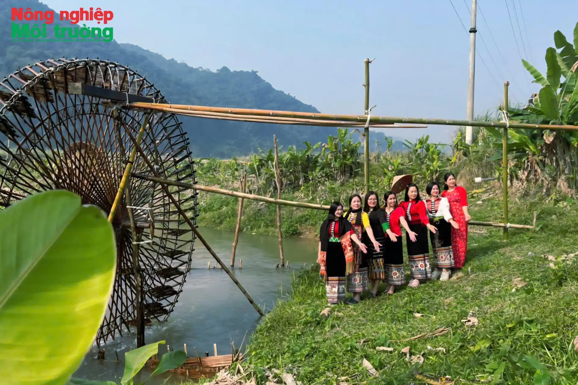 Về Châu Tiến chạm vào vùng đất “huyền thoại” của du lịch cộng đồng