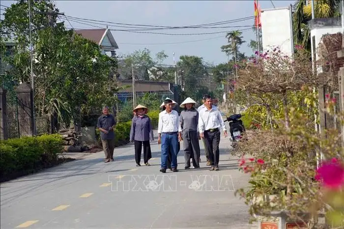 Bí thư Chi bộ bán tài sản cá nhân giúp người dân xây dựng nông thôn mới