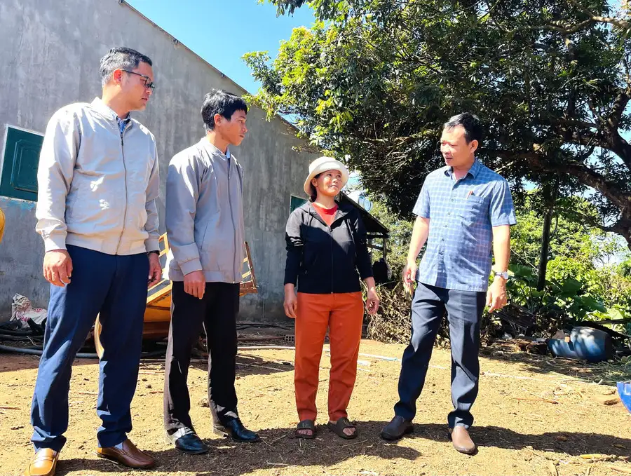 Ðảng gần dân, phát huy hiệu quả công tác giảm nghèo