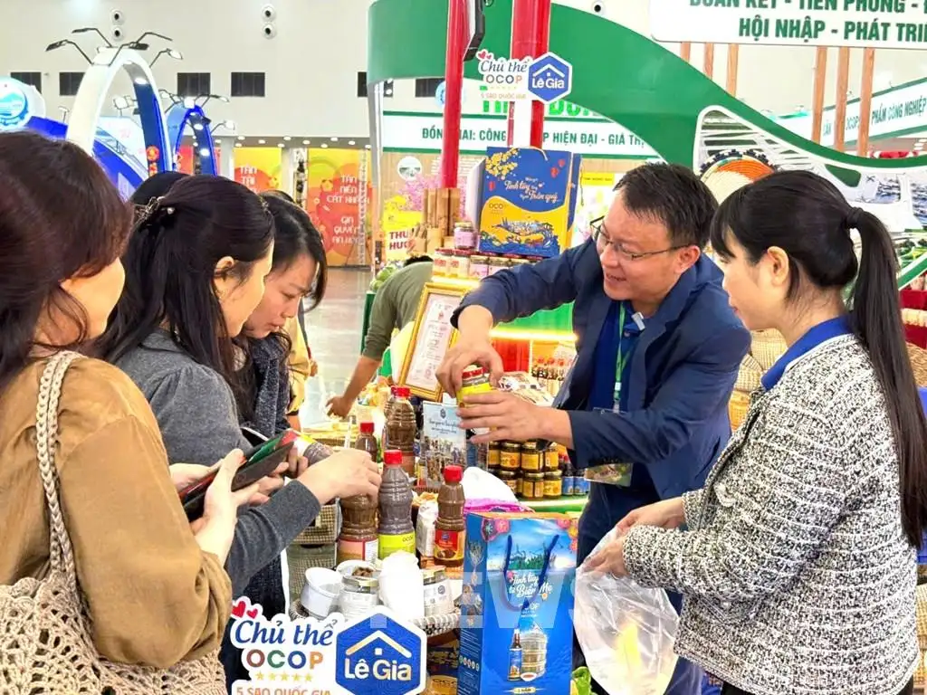 Hội chợ Mùa Xuân 2026: Lê Gia làm mới du lịch làng nghề từ nước mắm xứ Thanh