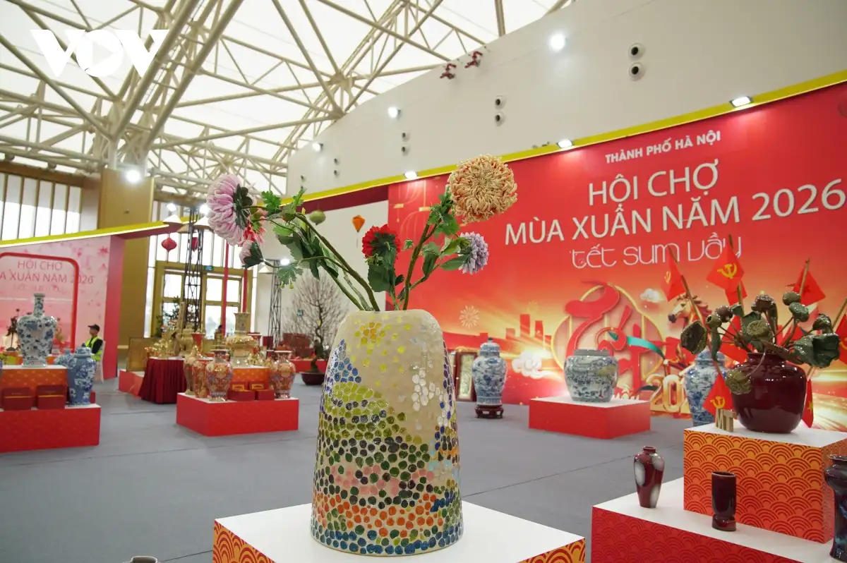 Hội chợ Mùa Xuân: Hà Nội tái hiện không gian “Tết sum vầy”