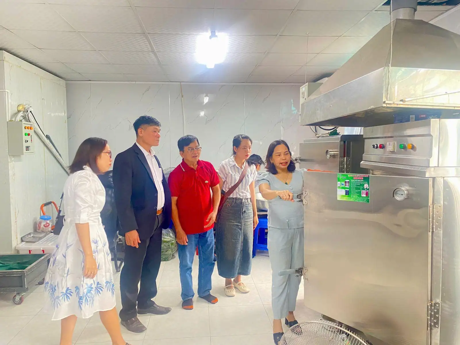 Hợp tác xã Cốm mộc Ngô Thức: Chăm sóc từng hạt lúa non để bảo tồn văn hóa và phát triển bền vững