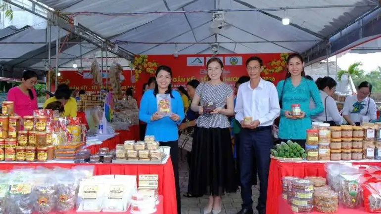 Khai mạc hoạt động trưng bày sản phẩm OCOP mừng Xuân Bính Ngọ năm 2026
