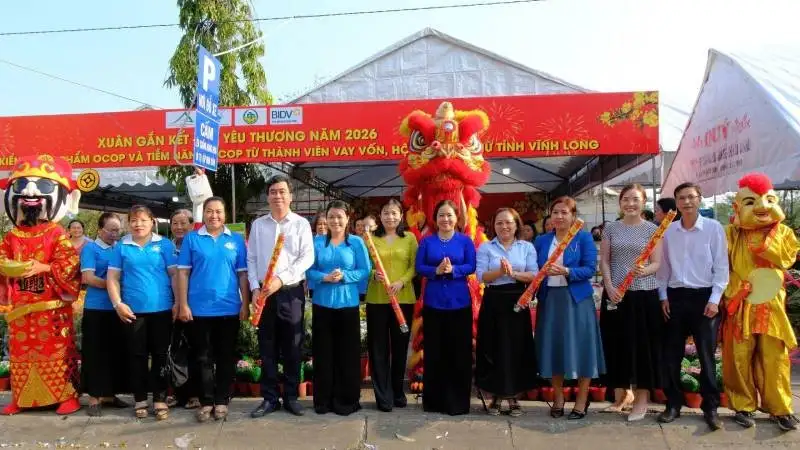 Khai mạc hoạt động trưng bày sản phẩm OCOP mừng Xuân Bính Ngọ năm 2026