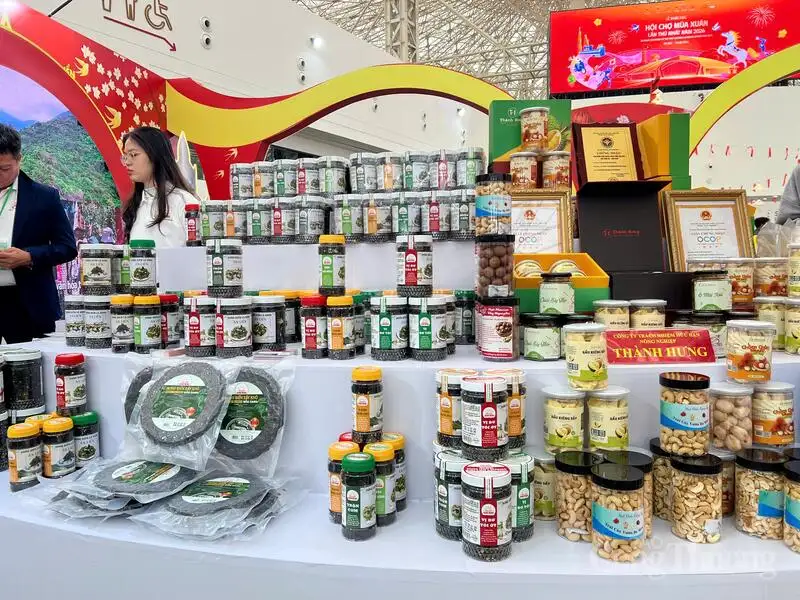 Khánh Hòa đưa đặc sản OCOP ra ‘sân chơi’ lớn Hội chợ Mùa Xuân 2026