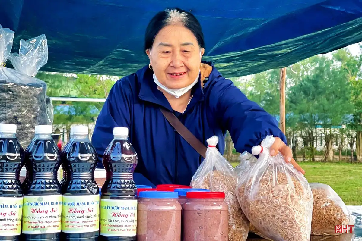 Quảng bá sản phẩm đặc trưng, OCOP qua các phiên chợ Xuân