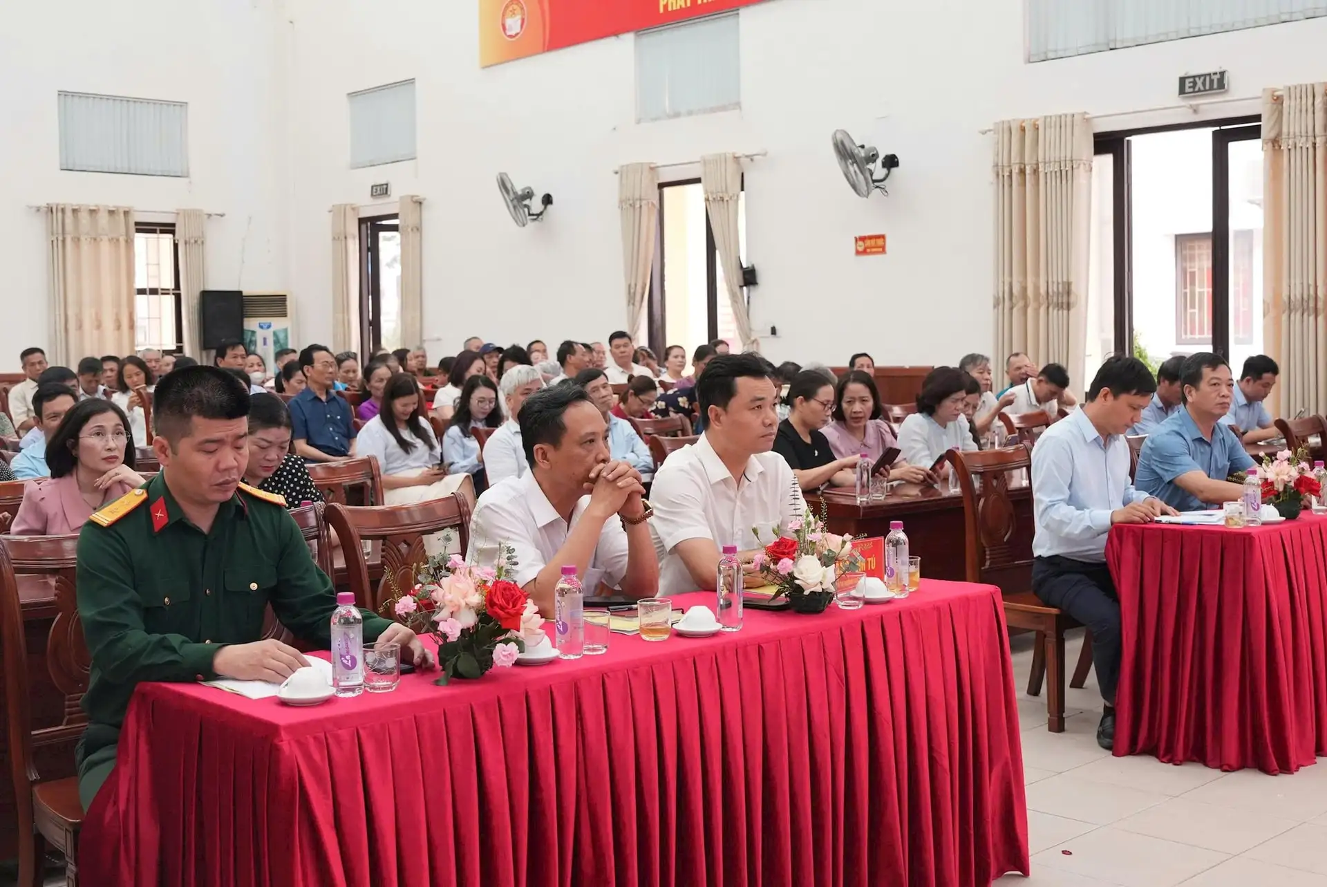 Bát Tràng giữ gìn và phát huy giá trị truyền thống làng nghề gắn với phát triển du lịch