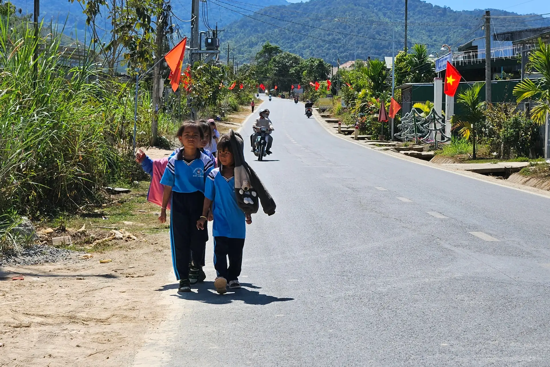 Đam Rông 2 tập trung nguồn lực giảm nghèo đa chiều