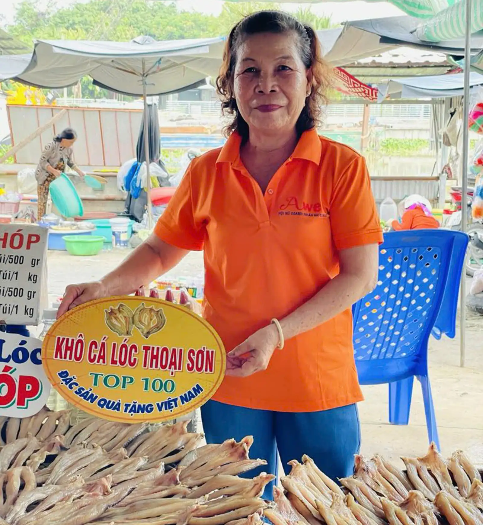 Giữ nghề khô cá lóc Thoại Sơn