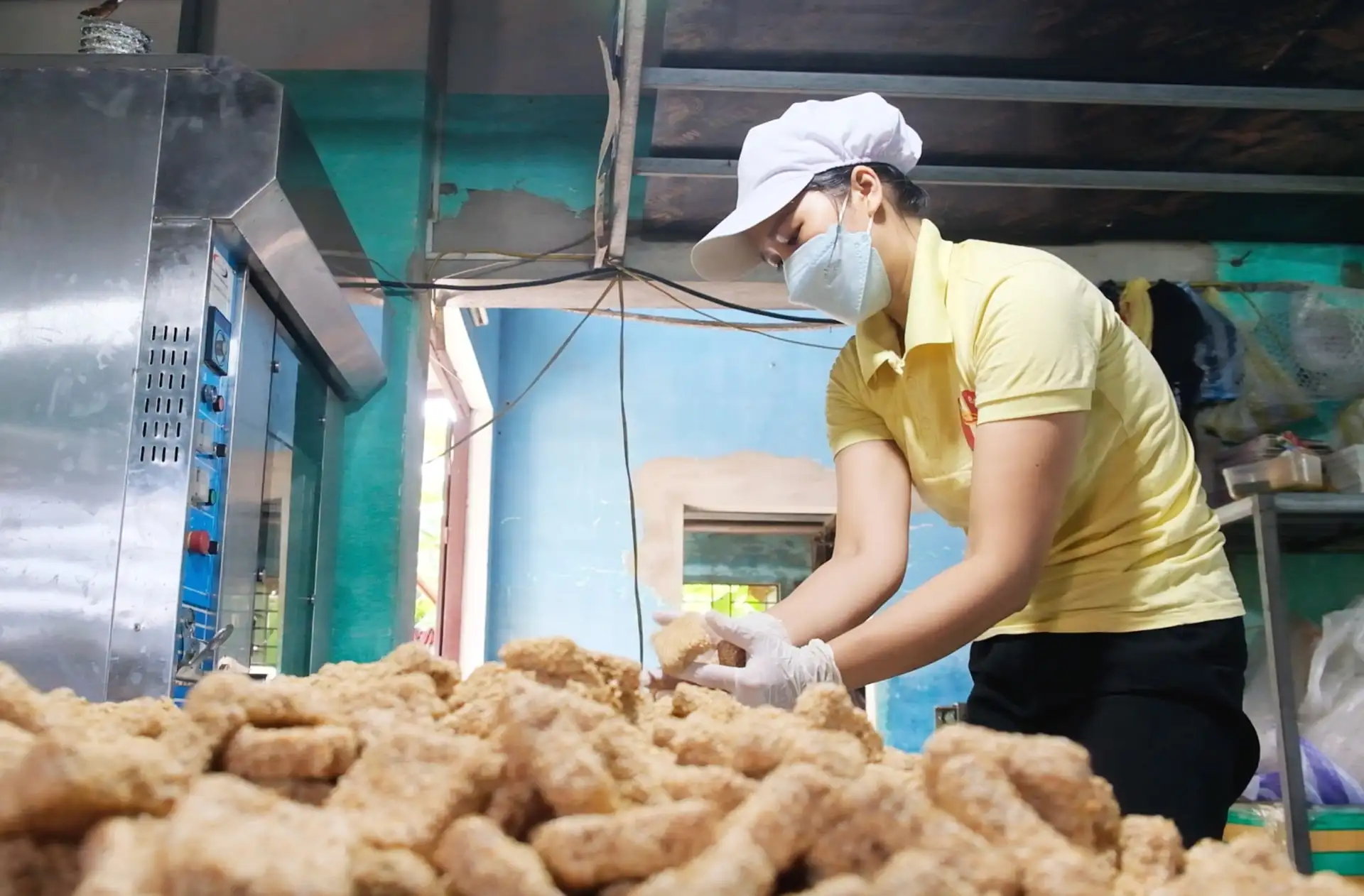 Giữ nghề truyền thống trong cuộc cạnh tranh mới