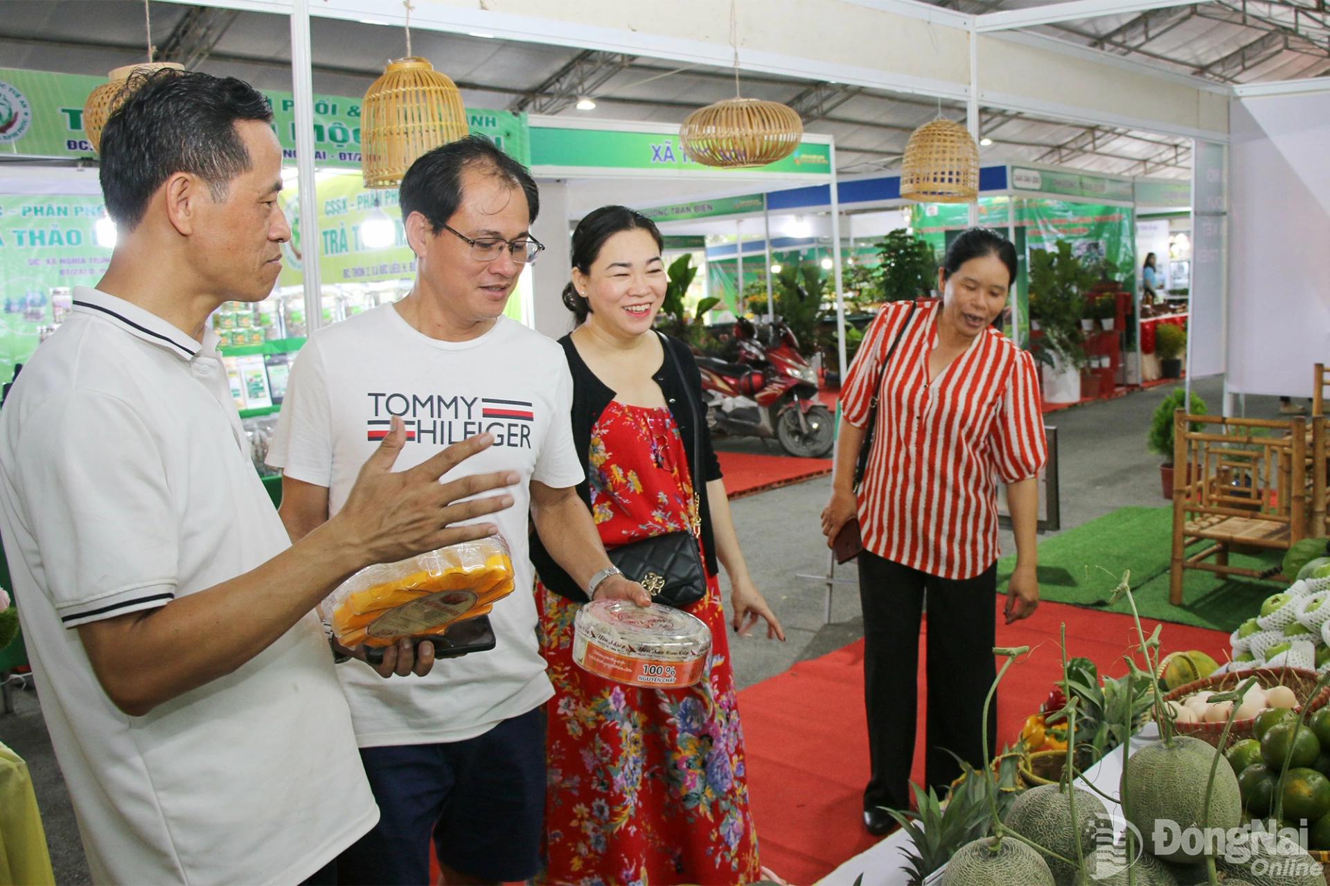 Kết nối quảng bá nông sản, sản phẩm du lịch địa phương