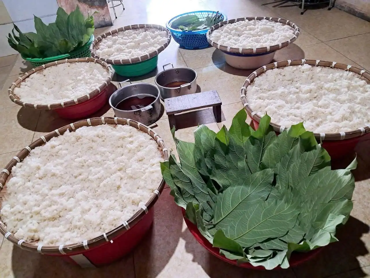 Kỳ công quy trình tạo nên thứ tương “ba tầng” nổi danh đất Nghệ