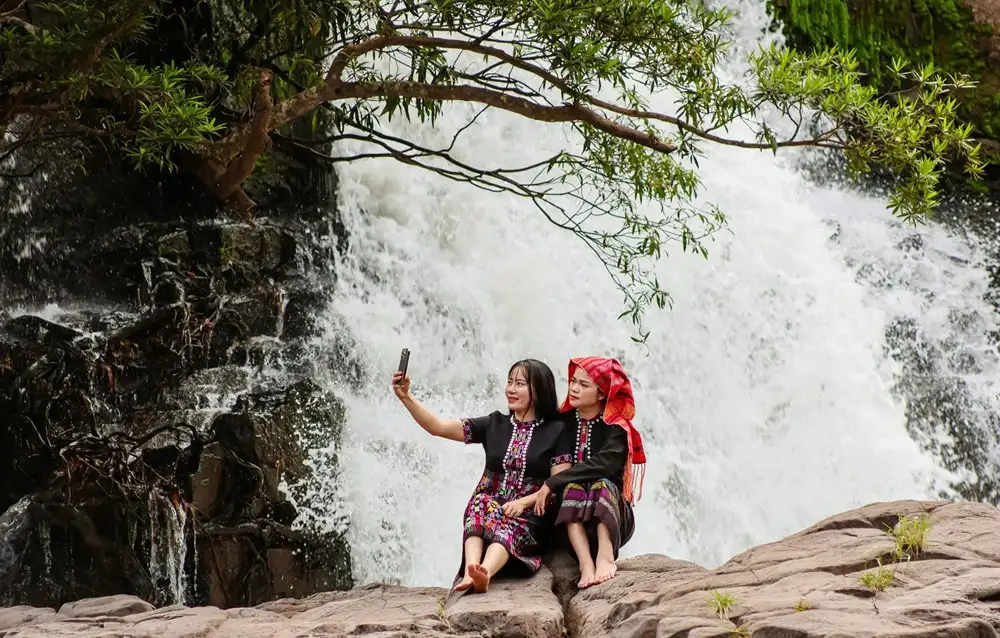 Mở hướng du lịch cộng đồng từ bản làng của đồng bào Ma Coong