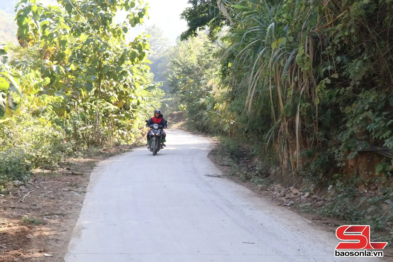 Mường Pia quyết tâm xây dựng bản nông thôn mới