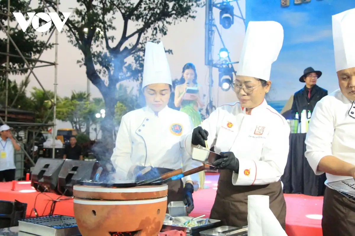 Ngày hội Tinh hoa Ẩm thực Gia Lai quy tụ nhiều sắc màu hương vị