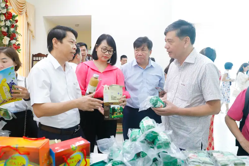 Nghệ An đẩy mạnh kết nối tiêu thụ sản phẩm nông, lâm, thủy sản