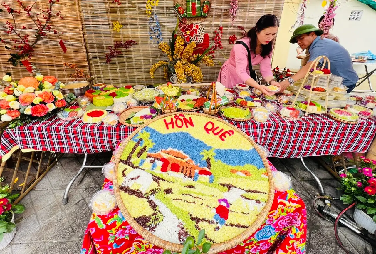 Phú Thượng khẳng định giá trị làng nghề xôi qua các sản phẩm OCOP 3 sao