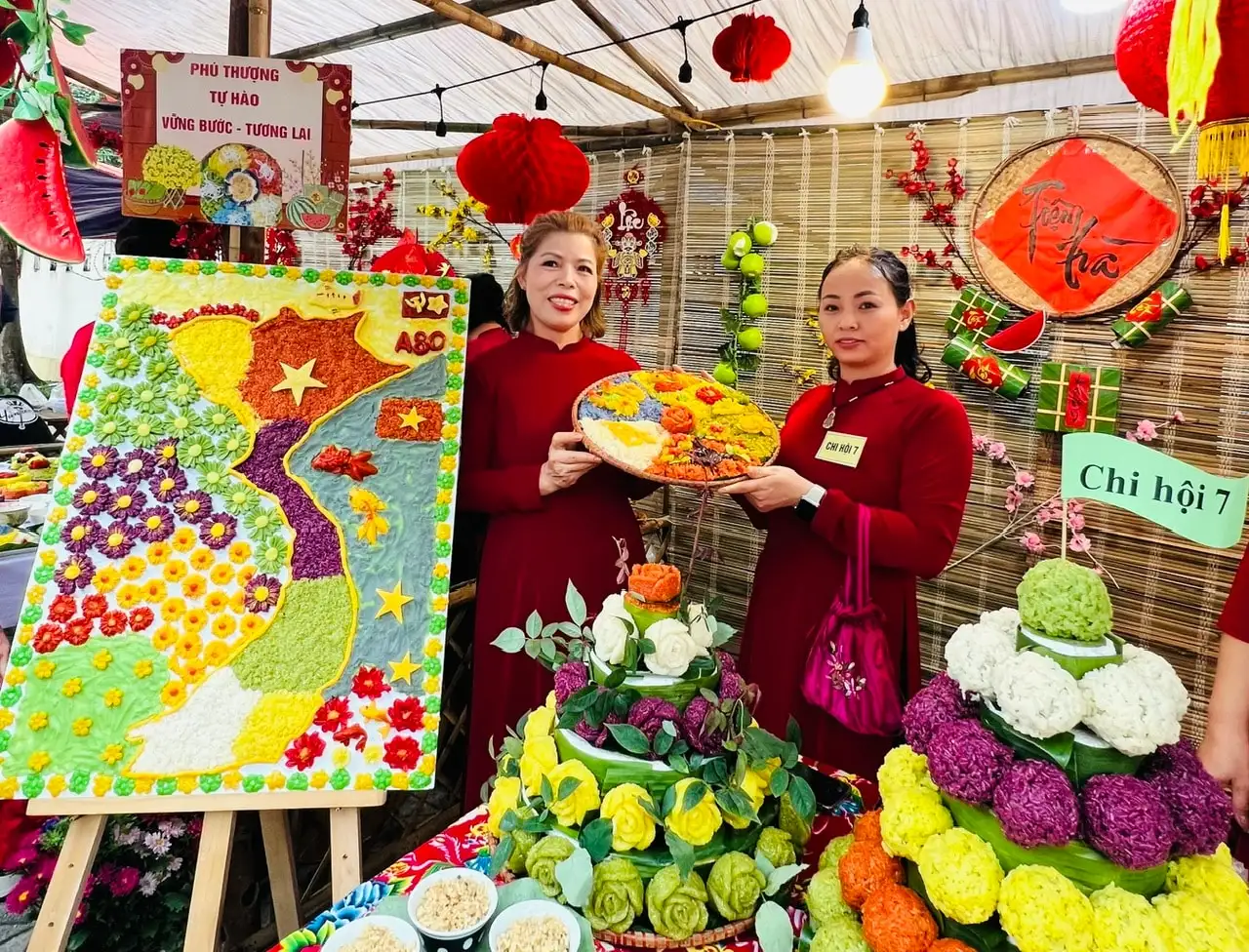 Phú Thượng khẳng định giá trị làng nghề xôi qua các sản phẩm OCOP 3 sao