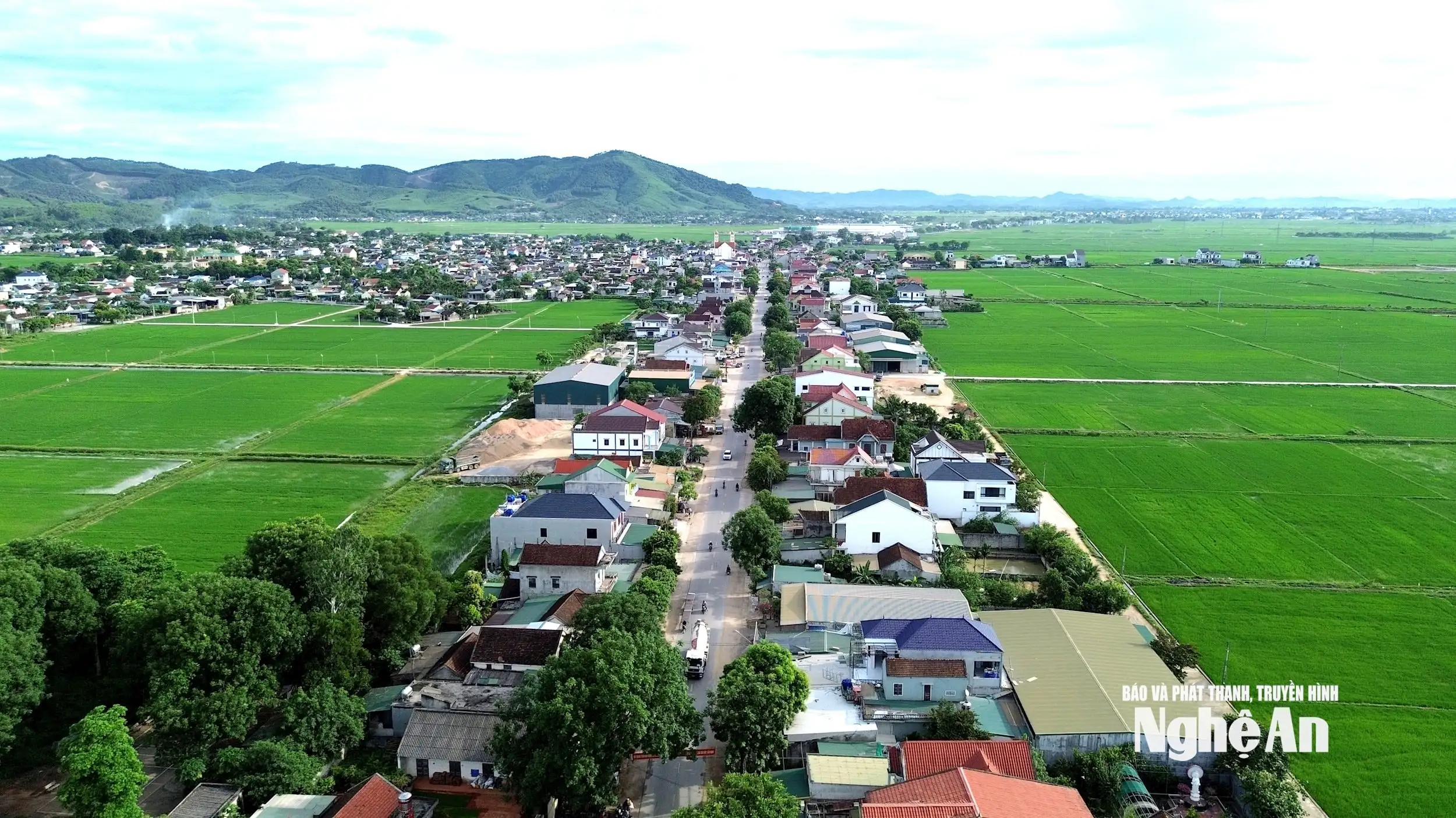 Xây dựng nông thôn mới: Áp lực tiến độ sau sáp nhập xã