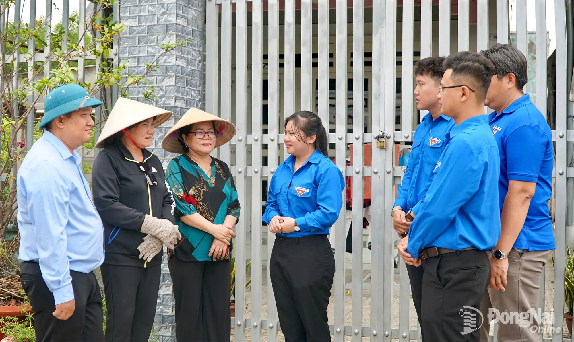 Ý nghĩa những công trình thắp sáng đường quê