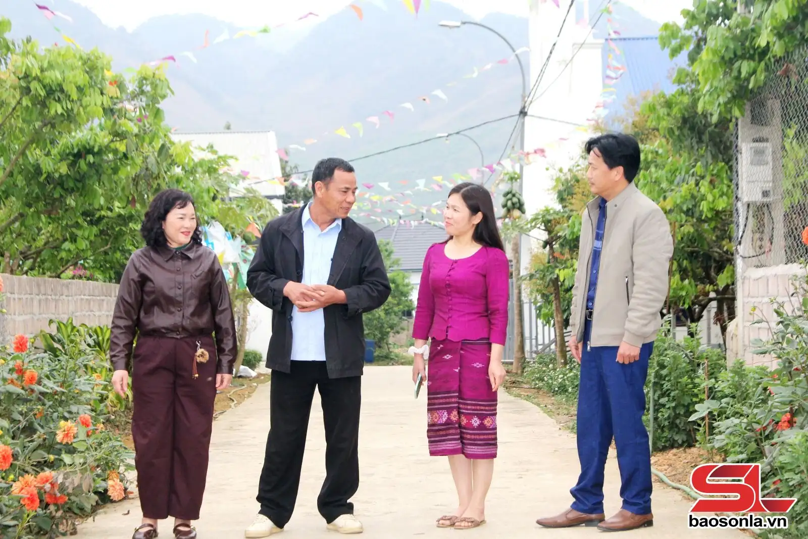 Chung sức xây dựng nông thôn mới, bảo vệ biên cương