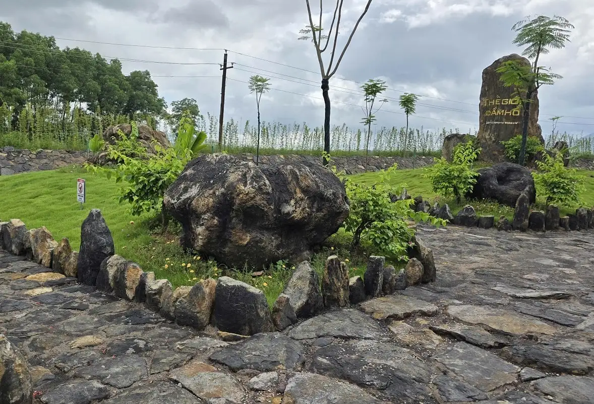 Di sản địa chất mở đường nông thôn mới: [Bài 1] Hình thành làng kiểu mẫu