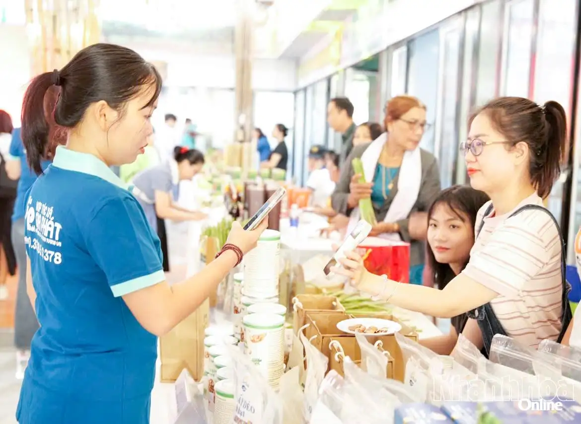 Kết nối, mở rộng thị trường nông sản